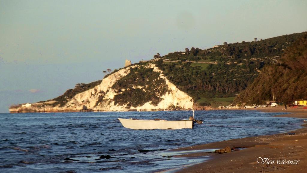 B&B Vico Vacanze Vico Del Gargano Buitenkant foto