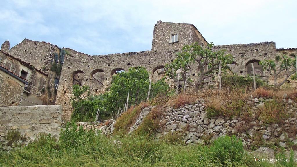 B&B Vico Vacanze Vico Del Gargano Buitenkant foto