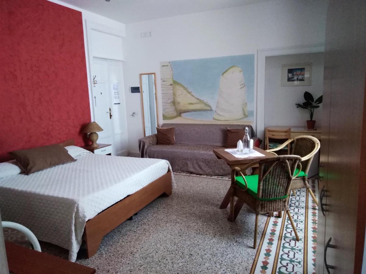 B&B Vico Vacanze Vico Del Gargano Buitenkant foto