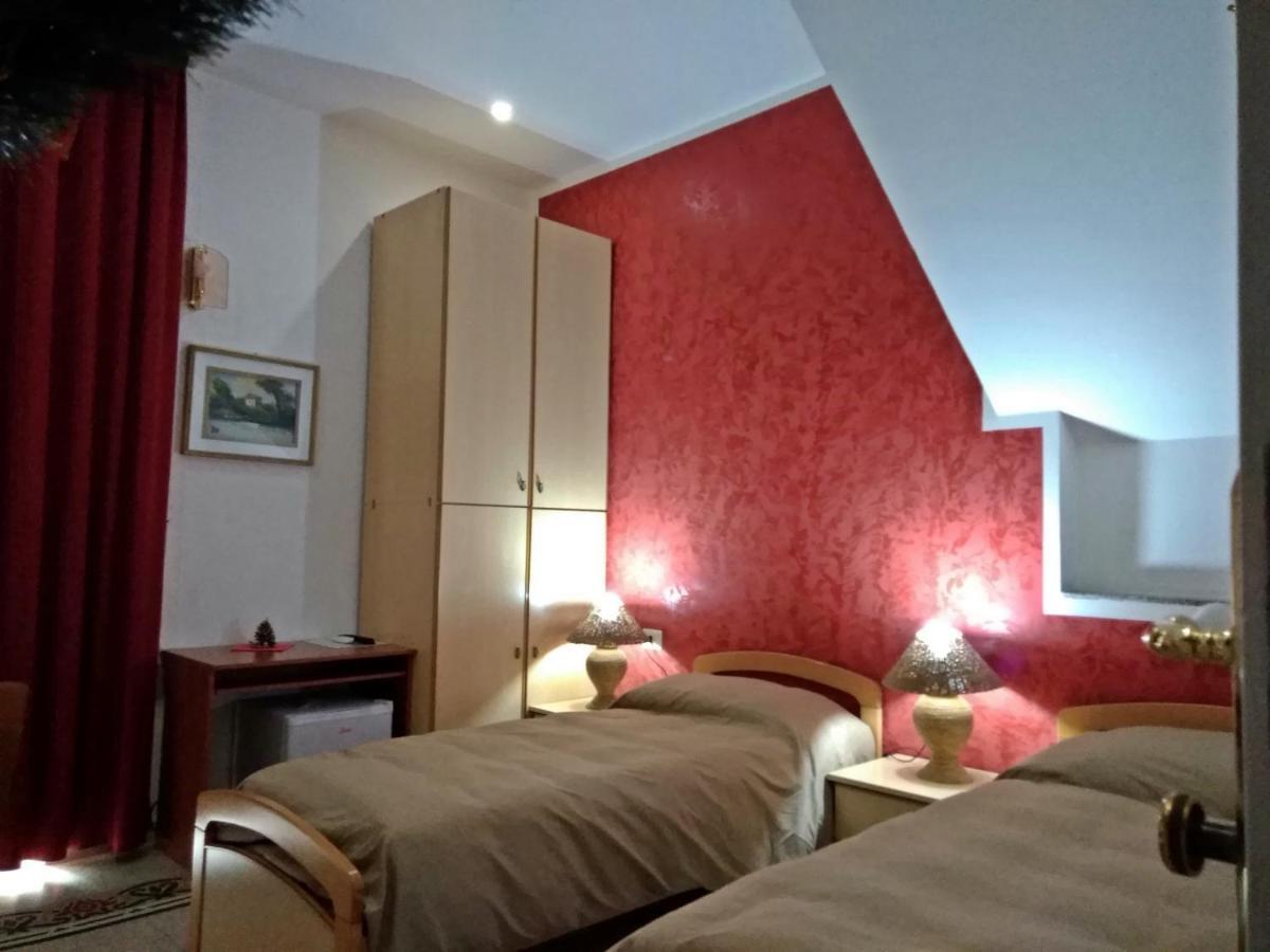 B&B Vico Vacanze Vico Del Gargano Buitenkant foto